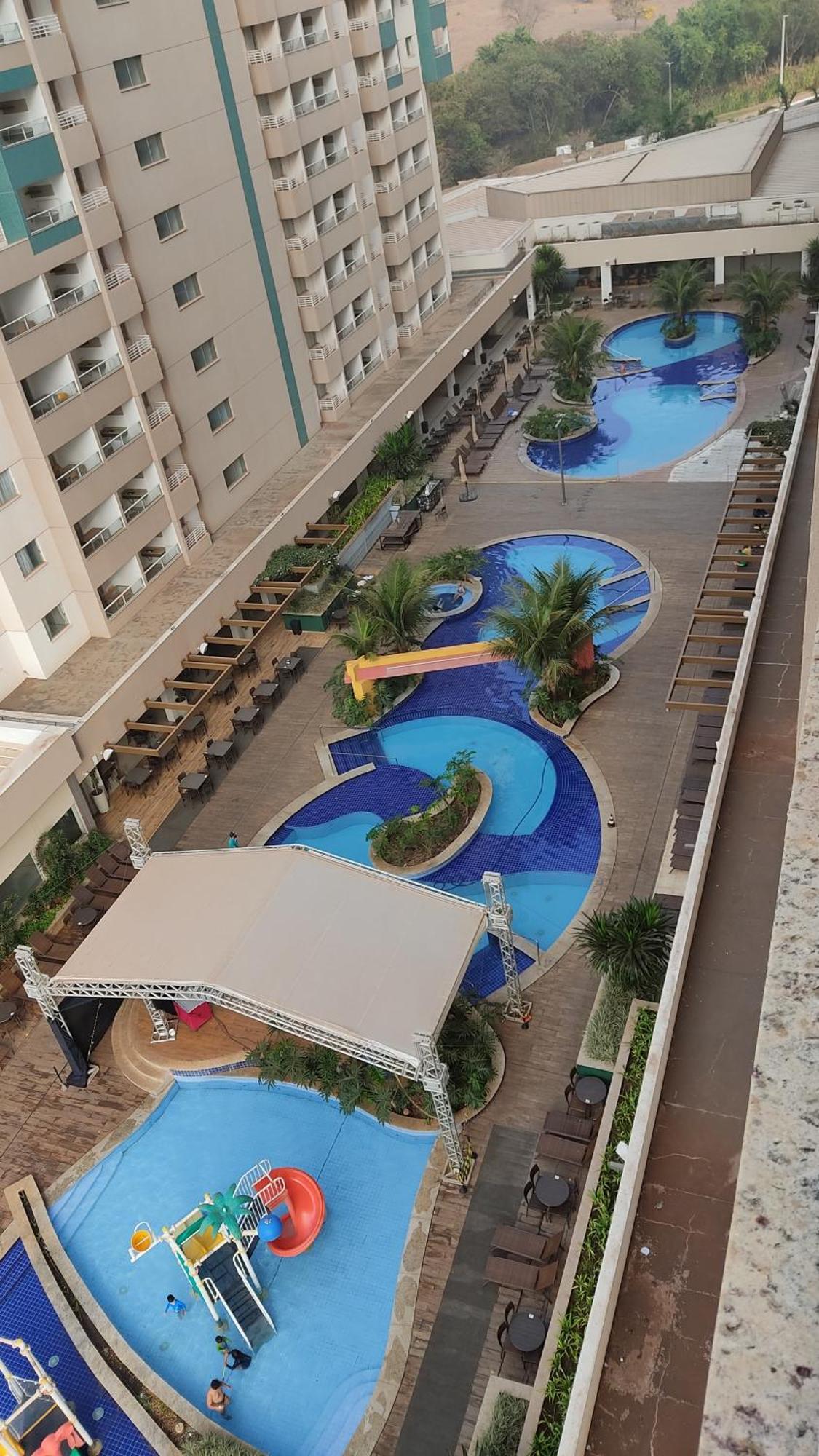 Hospedagem Para Ate 8 Pessoas No Enjoy Olimpia Park Resort Kültér fotó